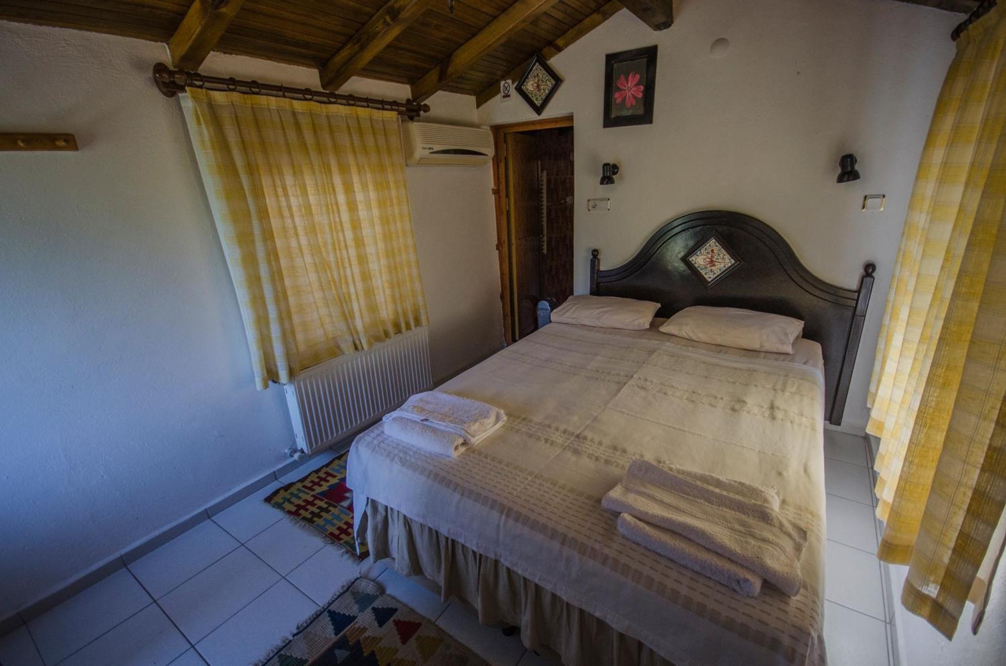 Agora Pansiyon Kapikiri Bagian luar foto