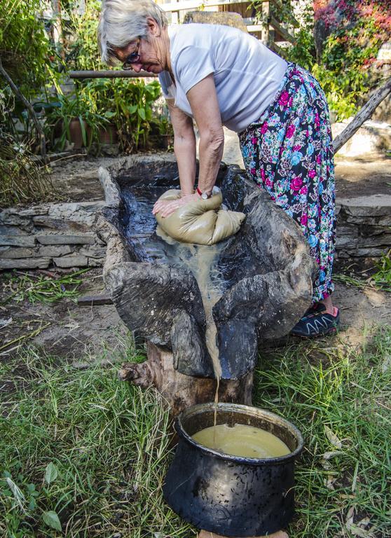 Agora Pansiyon Kapikiri Bagian luar foto